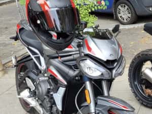 Triumph Street Triple 765 RS — miniatura 6