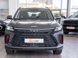 DFSK Fengon 600 SUV semi-automată 185 HP — miniatura 2