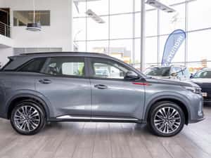 DFSK Fengon 600 SUV semi-automată 185 HP — miniatura 5