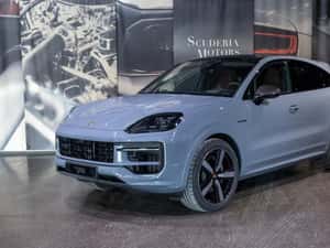 Porsche Cayenne E-Hybrid Coupe Black Edition MY2026 — miniatura 5