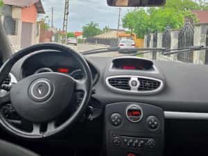 Renault Clio 1.6 benzina, 80000km reali, superba — miniatura 8