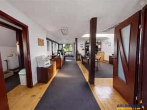 Nivel in casa, recomandat si activitati birou, Central, Brasov — miniatura 4