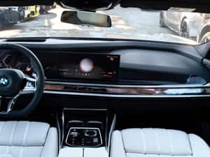 BMW 740 - Stare ca nouă, fără zgârieturi — miniatura 6