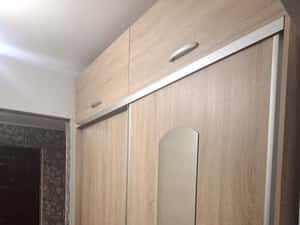Apartamemt 3 camere, Etaj 1, Strada Savinesti, Targu Jiu — miniatura 3