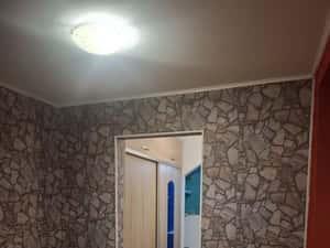Apartamemt 3 camere, Etaj 1, Strada Savinesti, Targu Jiu — miniatura 4
