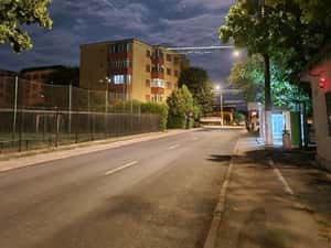 Apartamemt 3 camere, Etaj 1, Strada Savinesti, Targu Jiu — miniatura 5