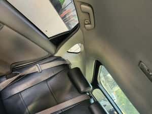 Toyota Prius hibrid 2011, 415.000 km, 4.999 EUR — miniatura 6