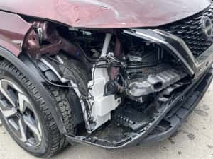 Nissan Qashqai 1.3 Hybrid- Usor avariat/avariata — miniatura 8