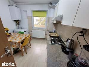 PF dau in chirie apt 3 camere Gheorgheni — miniatura 4