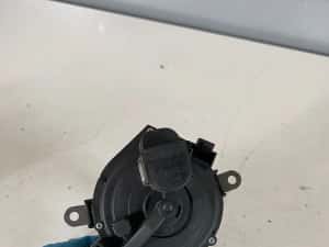 Contact VOLVO V50 S40 2004-2007 30768035 30659838 — miniatura 3