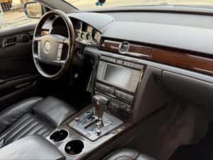 Wolkswagen Phaeton 2007 3.0 D 245 CP Automat Suspensie Propietar Fiscal Start Stop Unic Propietar — miniatura 5