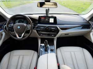 Bmw seria 5 g30 luxury head-up hi-fi b47 Suedia  automata — miniatura 3
