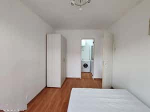Apartament 2 camere, etaj 3, Tractorul, Brașov