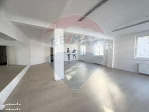 Apartament generos cu gradina 222mp si parcare | Magurele