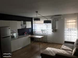 Apartament de inchiriat 2 camere Intre Lacuri — miniatura 3