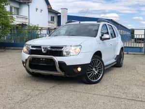 Dacia Duster an 11/2012 motor 1.6 106 cp benzina si gaz de fabrica clima geamiri electrice inchidere centralizata jante aliaj euro 5