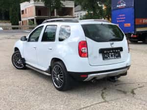 Dacia Duster an 11/2012 motor 1.6 106 cp benzina si gaz de fabrica clima geamiri electrice inchidere centralizata jante aliaj euro 5 — miniatura 4