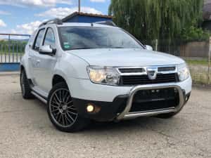 Dacia Duster an 11/2012 motor 1.6 106 cp benzina si gaz de fabrica clima geamiri electrice inchidere centralizata jante aliaj euro 5 — miniatura 10