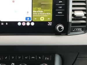 SKODA KAROQ 2.0 TDI 4x4 DSG STYLE, 150 CP, Automată – An 2023! — miniatura 6