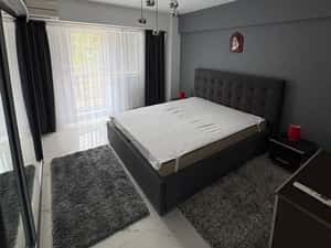 Apartament 3 camere Unirii, langa Palatul Parlamentului, comision 0% — miniatura 5
