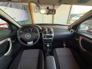 Dacia Duster 2013, 149.172 km, Diesel, 6.200 EUR — miniatura 7