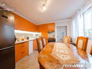 Vila cu 6 camere, zona Via Carmina Vladimirescu, Arad — miniatura 9