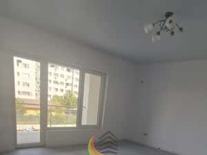 Vanzare apartament de 3 camere Zona Metrou Aparatorii Patriei — miniatura 4
