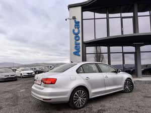 Volkswagen Jetta 2015, 120.000 km, Diesel, Automată — miniatura 6
