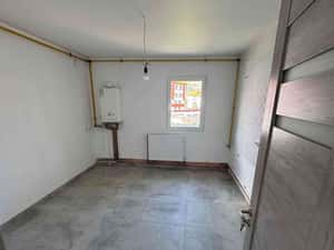 Apartament complet renovat, Targu Ocna — miniatura 3