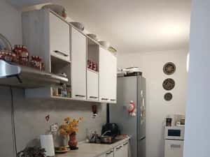 Apartament cu 2 camere, 42 mp, parcare, zona Terra — miniatura 4