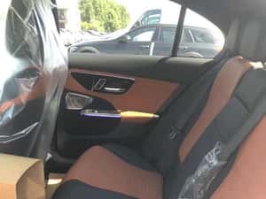 Mercedes-Benz C 200 - Vehicul nou, Electric, 204 cp — miniatura 4