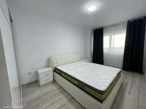 400 Euro! Ap 2 cam, Copou, bloc nou — miniatura 2