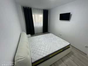 400 Euro! Ap 2 cam, Copou, bloc nou — miniatura 3