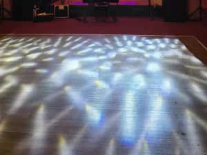Dj-MC scena podium ecran led sonorizare, schela de lumini, glob — miniatura 4
