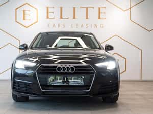 Audi A4 35 TFSI Mild Hybrid S tronic — miniatura 2