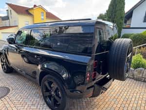 Land Rover Defender Automat 300 HP Diesel — miniatura 6