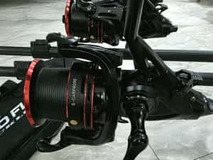 SET 4 Lansete 3,90metri PRO FL Strong Carp 3.5lbs 2segmente + 4 Mulinete EastShark S CARP 8000 6+1RULMENTI NEW 2026 — miniatura 4
