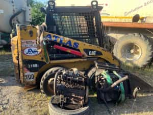 Distribuitor hidraulic pentru mini incarcator Caterpillar 216 B3