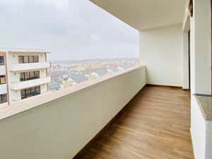 Apartament 2 camere, vedere panoramica, zona Coresi, Brasov — miniatura 3