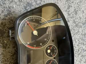 Reparatii ceasuri ford