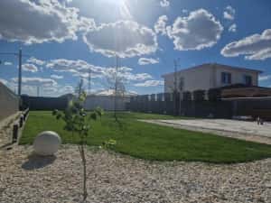 Amenajări & Întreținere Grădini Craiova, Gazon,Sisteme irigatii