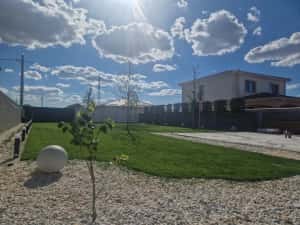 Amenajări & Întreținere Grădini Craiova, Gazon,Sisteme irigatii — miniatura 9