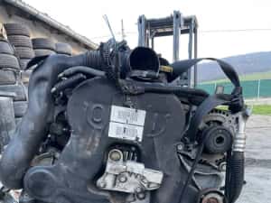 Motor Chrysler Voyager 2.8 CRD 2005 — miniatura 7