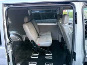 Volkswagen Transporter T5  2.5 TDI  8 Locuri  2008 — miniatura 7