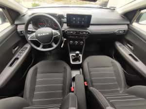 Dacia Jogger Extreme 1.0Benzina 110Cp 7 Locuri 2025 , 17000km — miniatura 6