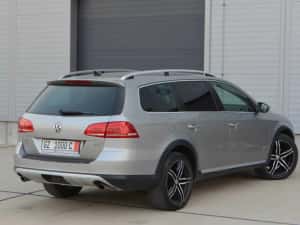 VW Passat B7 AllTrack 2.0tdi 170cp 4x4 Cutie Automata DSG OffRoad Xenon Navy Clima Full KeyLESS Full Assist — miniatura 6