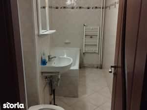 dristor apropiere metrou 40mp decomandata rond baba novac — miniatura 6