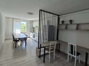 Inchiriez apartament 4 camere centrul istoric — miniatura 4
