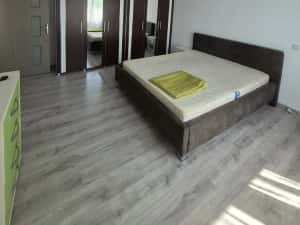 Inchiriez apartament 4 camere centrul istoric — miniatura 5