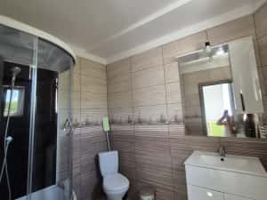 Inchiriez apartament 4 camere centrul istoric — miniatura 6